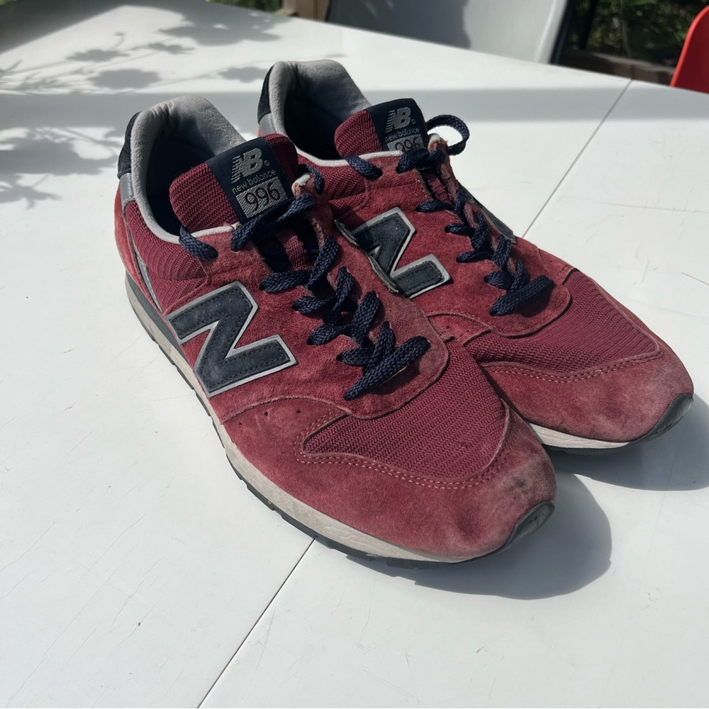 New Balance 996 Made in USA Sneaker, Men’s 12, burgundy/navy
